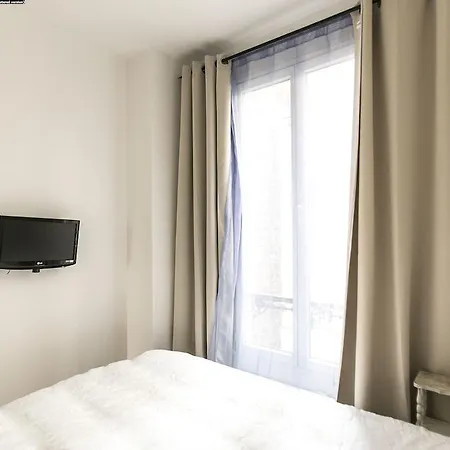 Apartment Lauriston Halldis Apartment