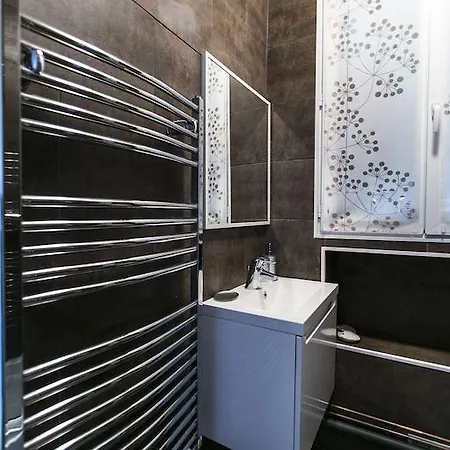 Apartment Lauriston Halldis Apartment Paris